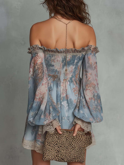 Merche | Vestido mini de chiffon fruncido con escote de hombros descubiertos y estampado floral romántico
