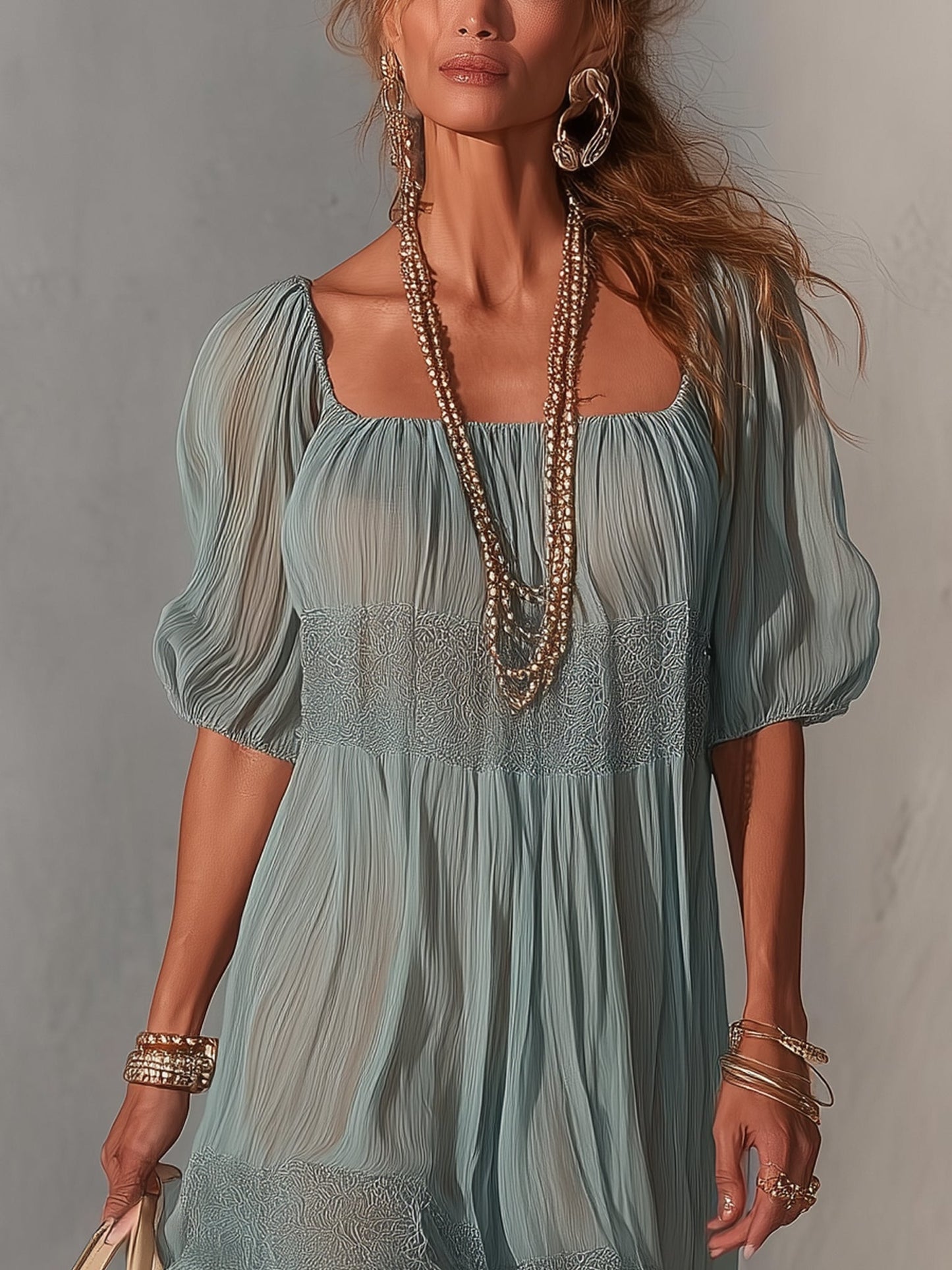 Lorena - Vestito midi blu in pizzo plissettato