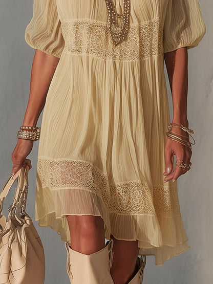 Lorena | Vestito midi blu in pizzo plissettato