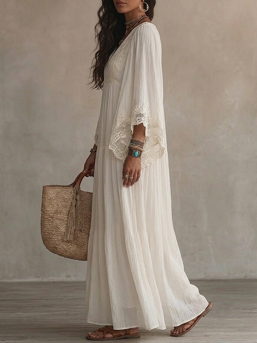 Serena | Abito lungo in chiffon bianco con scollo a V, maniche a pipistrello e pizzo bianco
