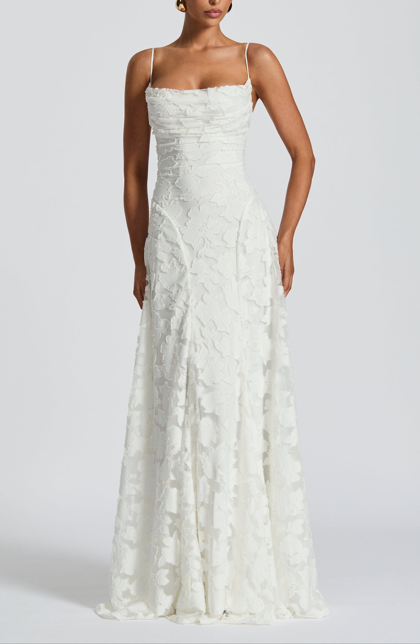 Rubí | Vestido largo elegante de encaje floral